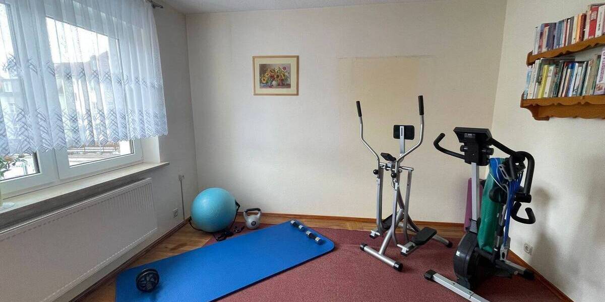 Reihenendhaus Gotha - 8 Zimmer, 167 m&sup2;, 370.000&euro; | Angebot:26731459