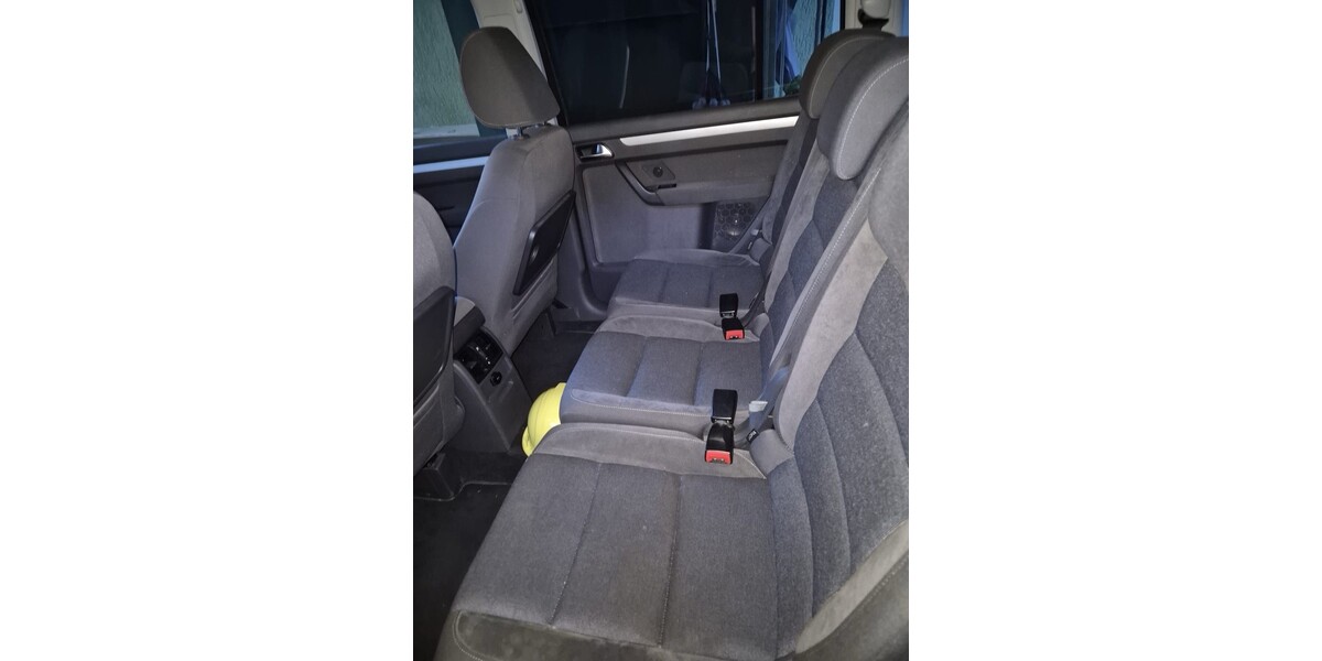 VW Touran 135.000 km 5.600 &euro; Erfurt 99084