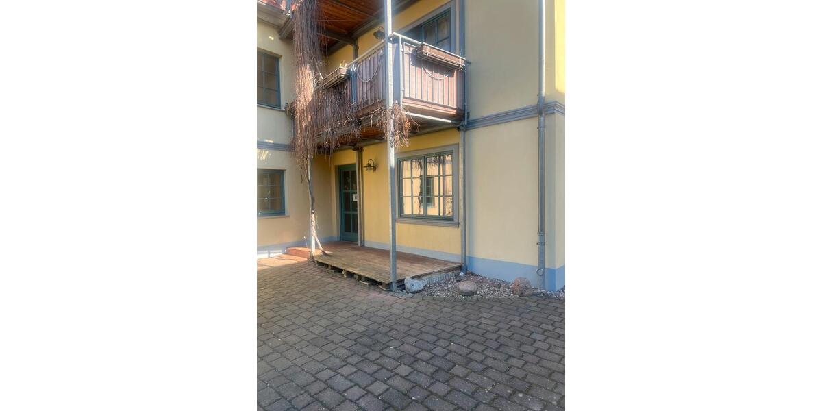 Erdgeschoßwohnung Elxleben - 3 Zimmer, 72 m&sup2;, 900&euro; | Angebot:25325663