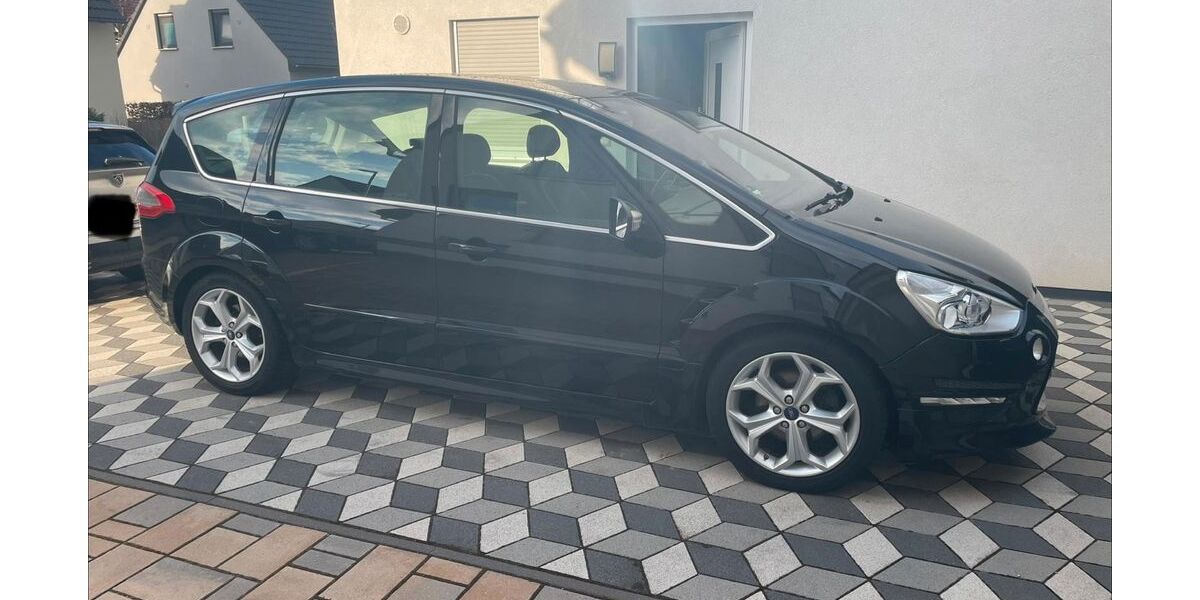Ford S-Max 199.500 km 8.099 &euro; Erfurt 99098