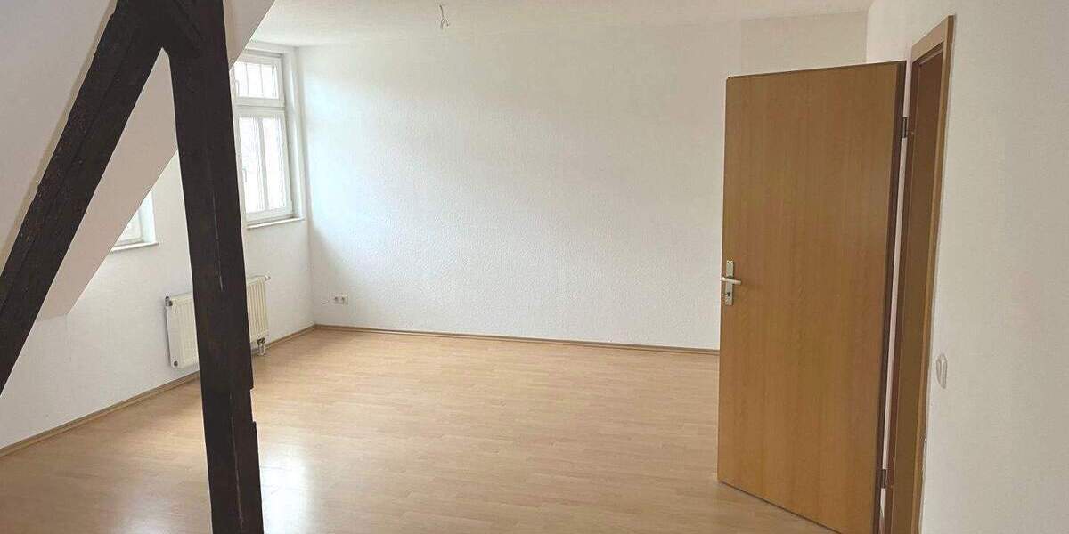 Etagenwohnung Erfurt Krämpfervorstadt - 3 Zimmer, 95 m&sup2;, 810&euro; | Angebot:26643713