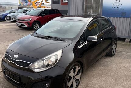 Kia Rio 144.863 km 5.550 &euro; Erfurt 99086