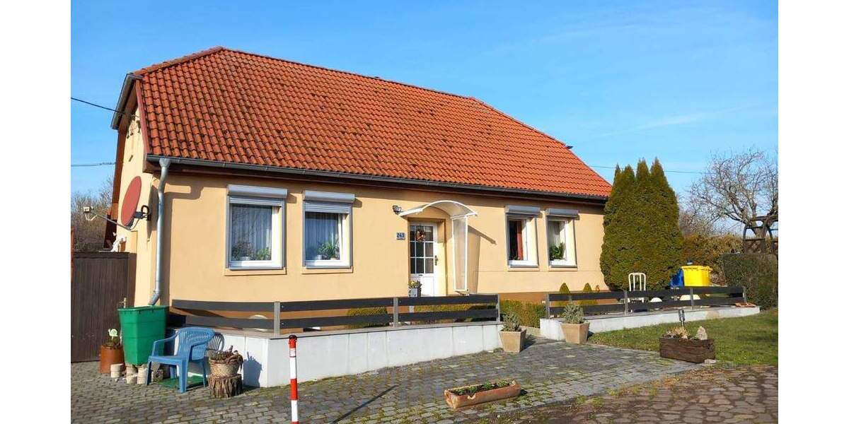 Einfamilienhaus Schwerstedt - 4 Zimmer, 110 m&sup2;, 275.000&euro; | Angebot:25745057