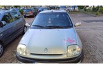 Renault Clio 77.000 km 1.700 € Erfurt 99084