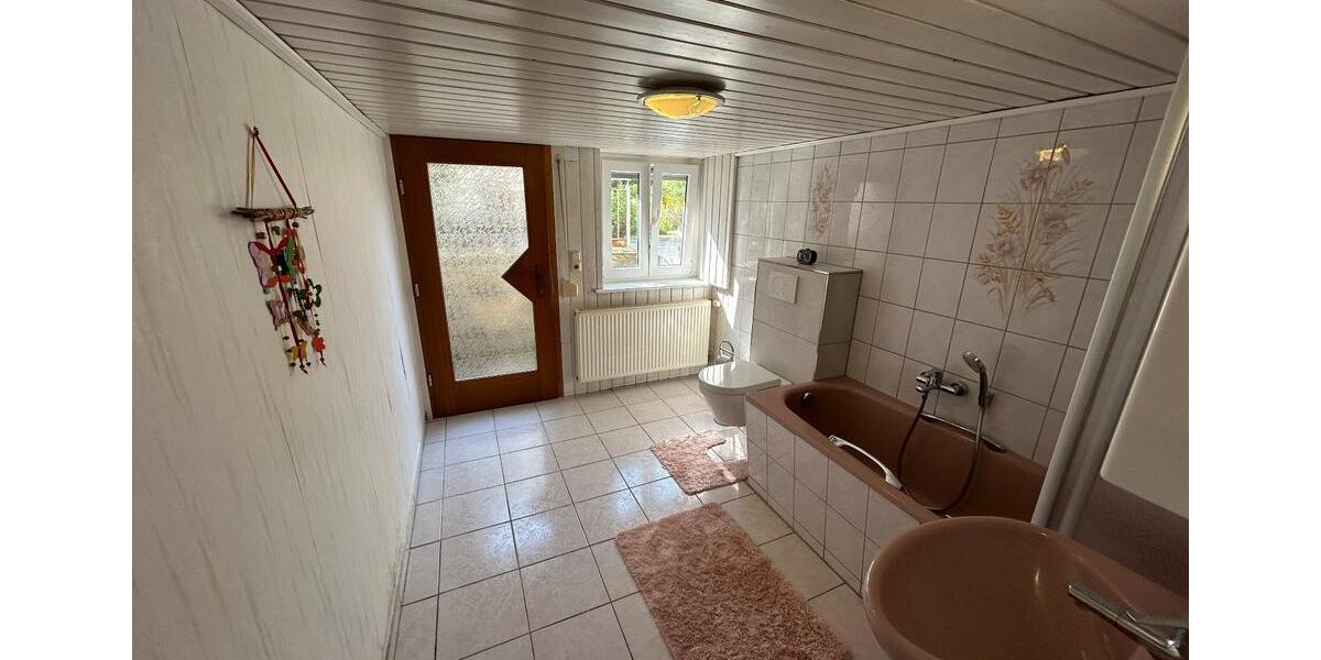 Einfamilienhaus Nesse-Apfelstädt Apfelstädt - 6 Zimmer, 93 m&sup2;, 1.200&euro; | Angebot:27624839