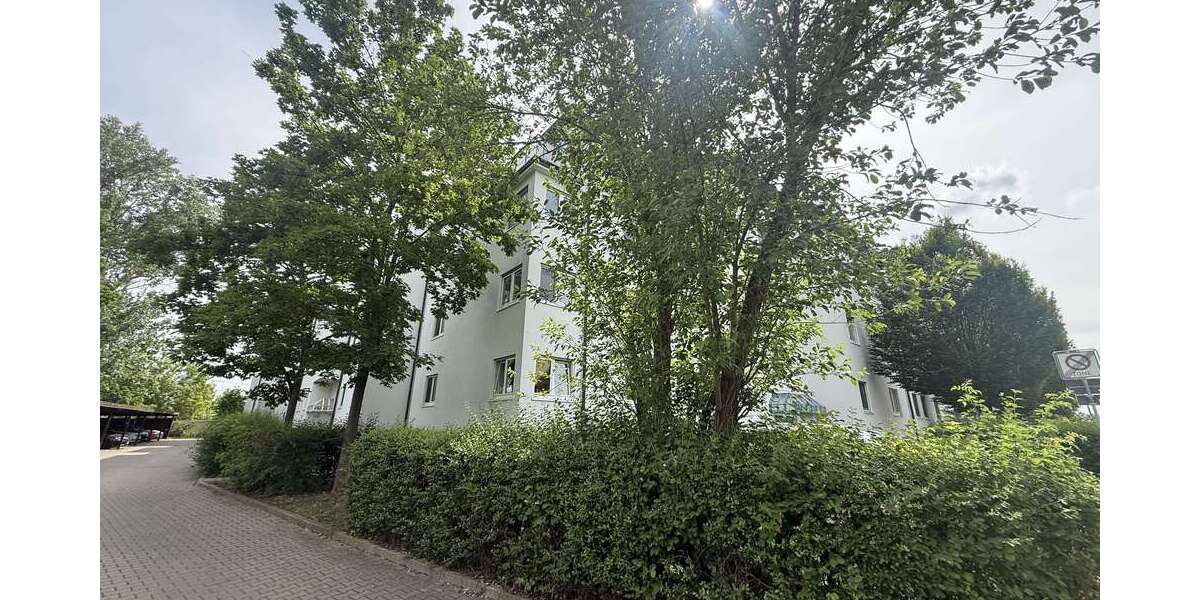 Etagenwohnung Sömmerda - 3 Zimmer, 89 m&sup2;, 695&euro; | Angebot:26642629