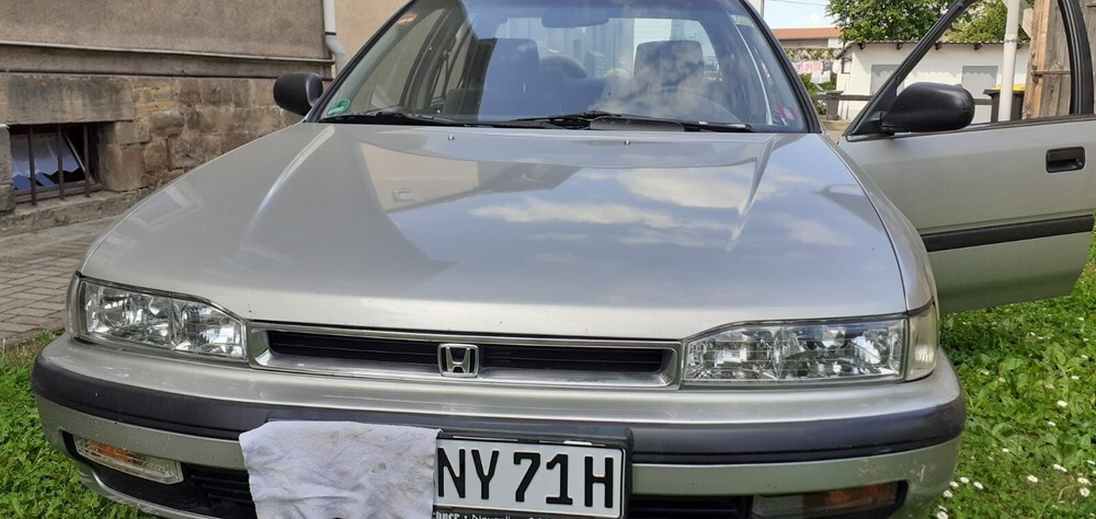 Honda Accord I 210.000 km 3.500 € Gotha 99867