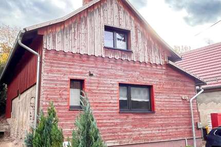 Haus zum Kaufen in Herrnschwende 89.000 € 95 m² 3 zimmer