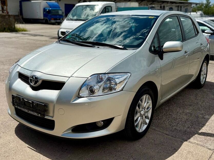 Auris