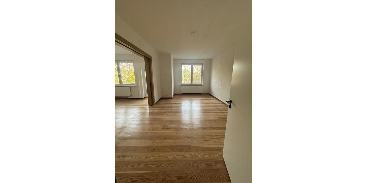 Schicke 3-Raum-Wohnung mit Balkon | City-Lage 3 zimmer