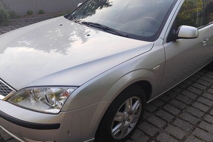 Ford Mondeo 97.000 km 4.900 &euro; Ohrdruf 99885