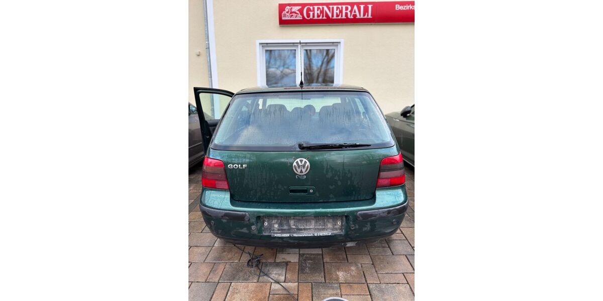 VW Golf 117.000 km 1.500 &euro; Bad Berka 99438