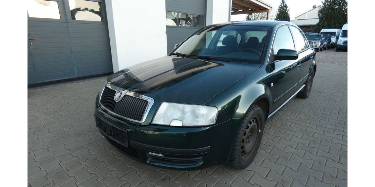 Skoda Superb 248.000 km 1.390 &euro; Erfurt 99087