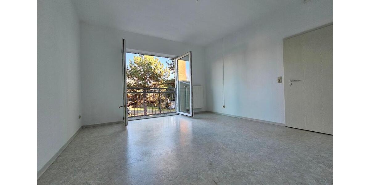 Etagenwohnung Erfurt Andreasvorstadt - 3 Zimmer, 81 m&sup2;, 780&euro; | Angebot:26021514