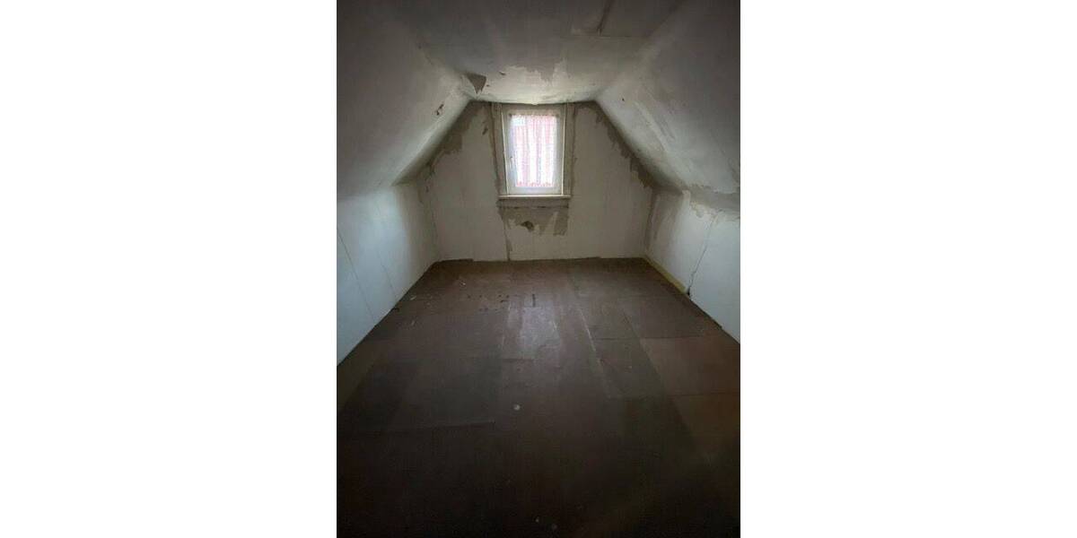 Einfamilienhaus Schwabhausen - 6 Zimmer, 132 m&sup2;, 119.000&euro; | Angebot:26557038