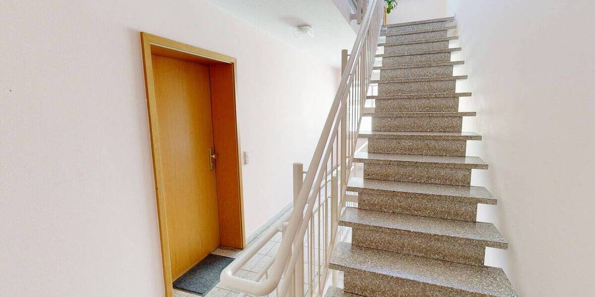 Etagenwohnung Weimar Westvorstadt - 3 Zimmer, 92 m&sup2;, 270.000&euro; | Angebot:26833760