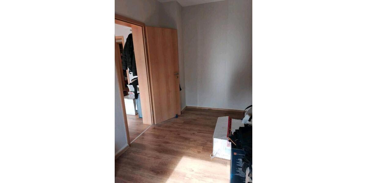 Etagenwohnung Erfurt Hohenwinden - 4 Zimmer, 75 m&sup2;, 188.000&euro; | Angebot:26949723
