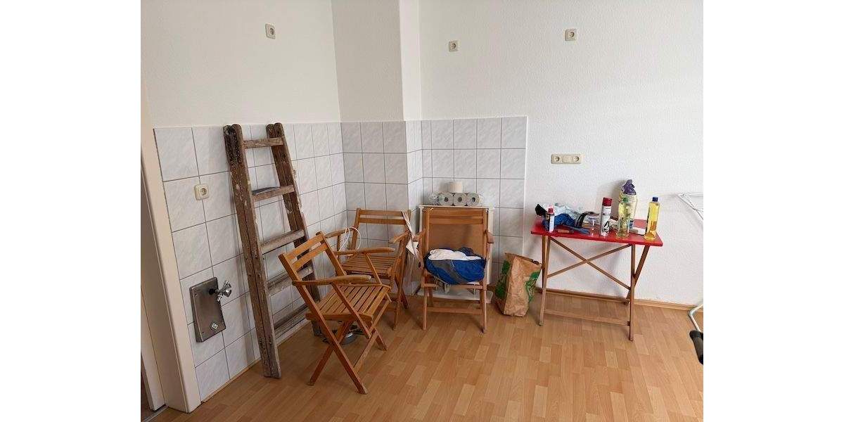 Mehrfamilienhaus, Wohnhaus Geratal - 6 Zimmer, 115 m&sup2;, 120.000&euro; | Angebot:25796922