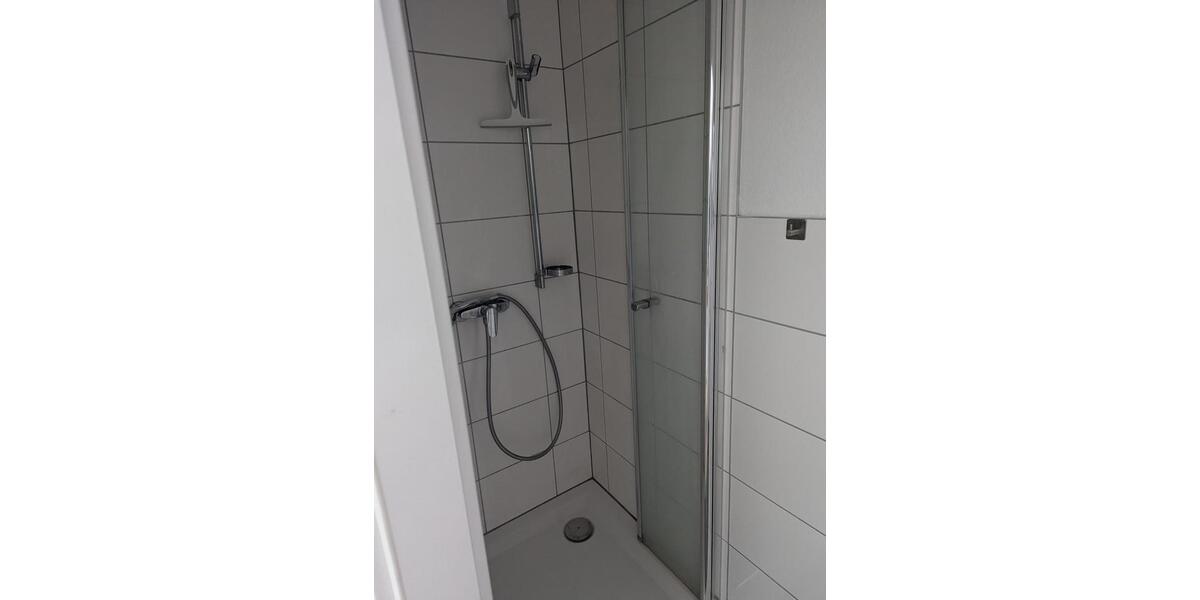 Etagenwohnung Erfurt Hochheim - 2 Zimmer, 37 m&sup2;, 450&euro; | Angebot:25225268