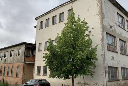 Haus zum Kaufen in Geratal 109.000 € 200 m² 6 zimmer