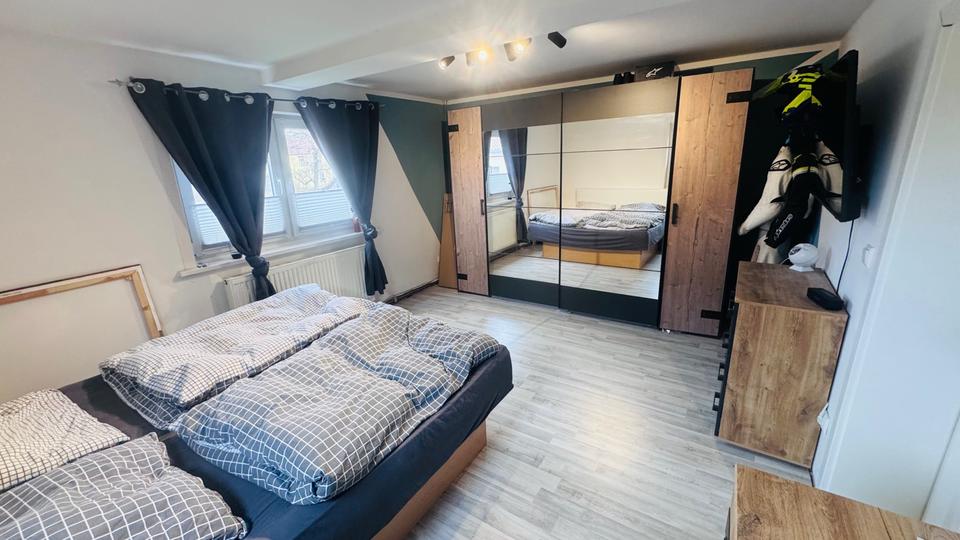 Einfamilienhaus Drei Gleichen - 7 Zimmer, 175 m&sup2;, 369.000&euro; | Angebot:25169908