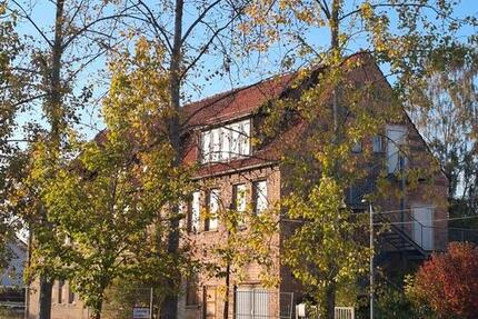 Haus Amt Wachsenburg - 12 Zimmer, 500 m&sup2;, 395.000&euro; | Angebot:27600147