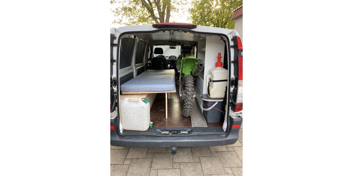 Mercedes-Benz Vito 389.000 km 8.499 &euro; Drei Gleichen 99869
