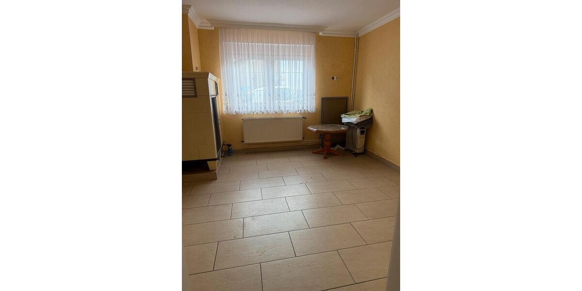 Einfamilienhaus Herbsleben - 5 Zimmer, 155 m&sup2;, 130.000&euro; | Angebot:26050287