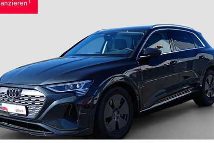 Audi Q8 e-tron 12.400 km 59.969 &euro; Erfurt 99099