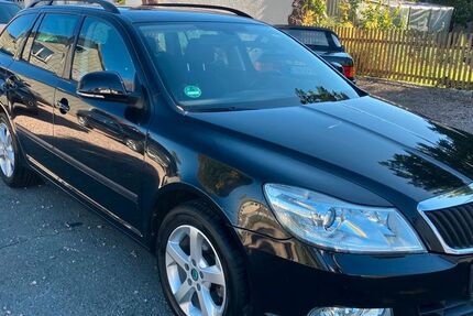 Skoda Octavia 25.000 km 9.300 &euro; Gotha 99867