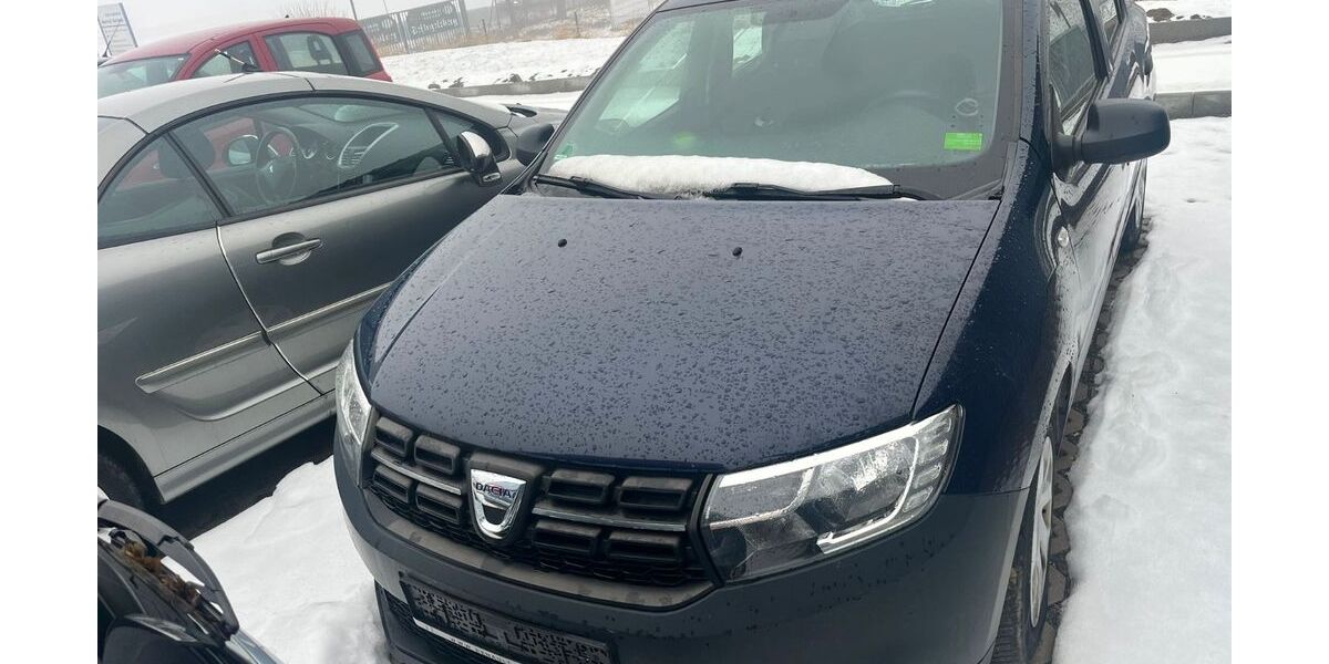 Dacia Sandero 169.000 km 1.990 &euro; Vollersroda 99438