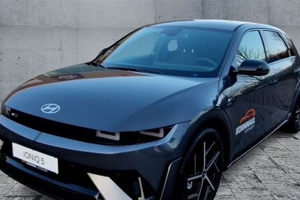 Hyundai IONIQ 5 8.000 km 45.610 € Weimar 99427