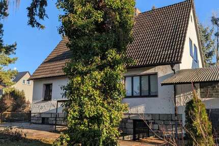 Haus zum Kaufen in Weimar 250.000 € 125 m² 5 zimmer