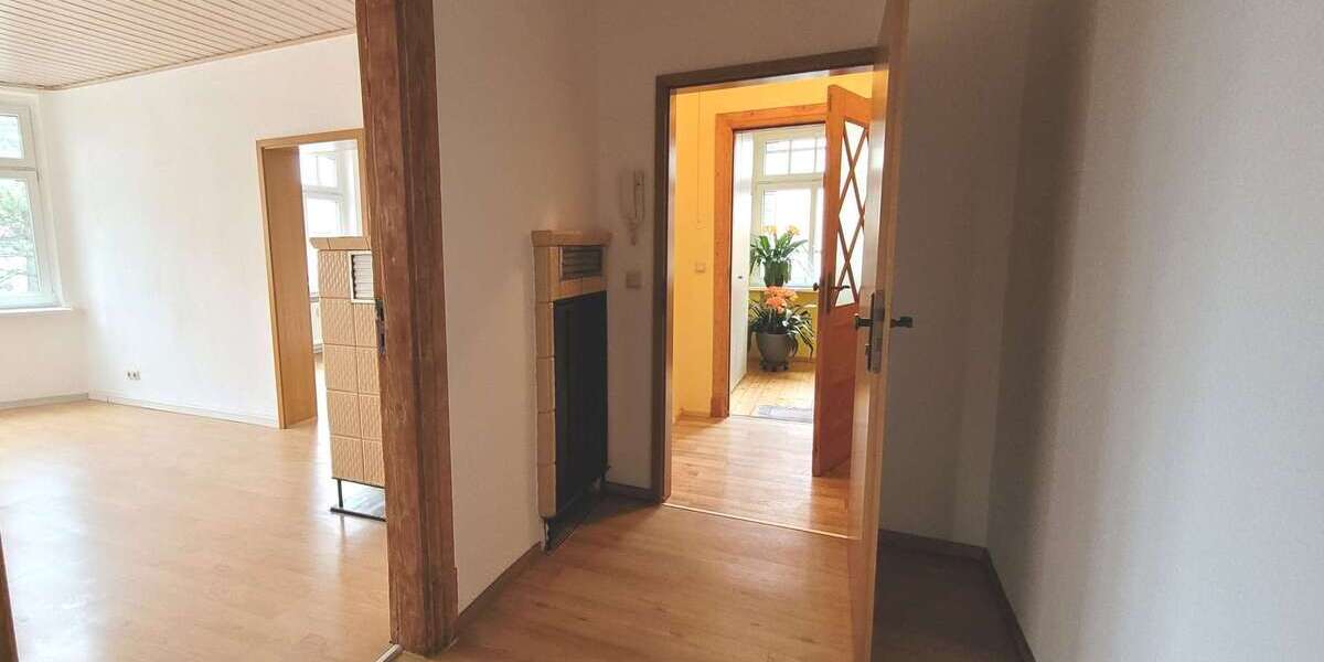 Etagenwohnung Gotha Gotha West - 3 Zimmer, 85 m&sup2;, 595&euro; | Angebot:26172286