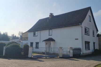 Haus Tonna - 6 Zimmer, 130 m&sup2;, 153.000&euro; | Angebot:26035788