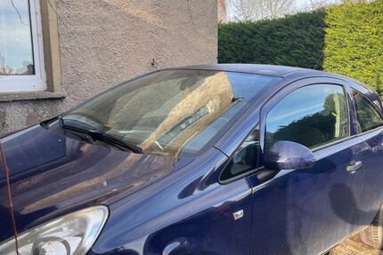 Opel Corsa 130.676 km 999 &euro; Geratal 99330