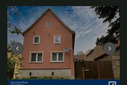 Sanierungsbedürftiges Einfamilienhaus 4 zimmer