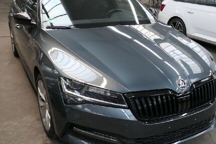 Skoda Superb 77.750 km 28.950 &euro; Weimar 99425
