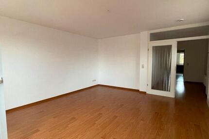 Wohnung Grammetal - 3 Zimmer, 78 m&sup2;, 875&euro; | Angebot:25404967