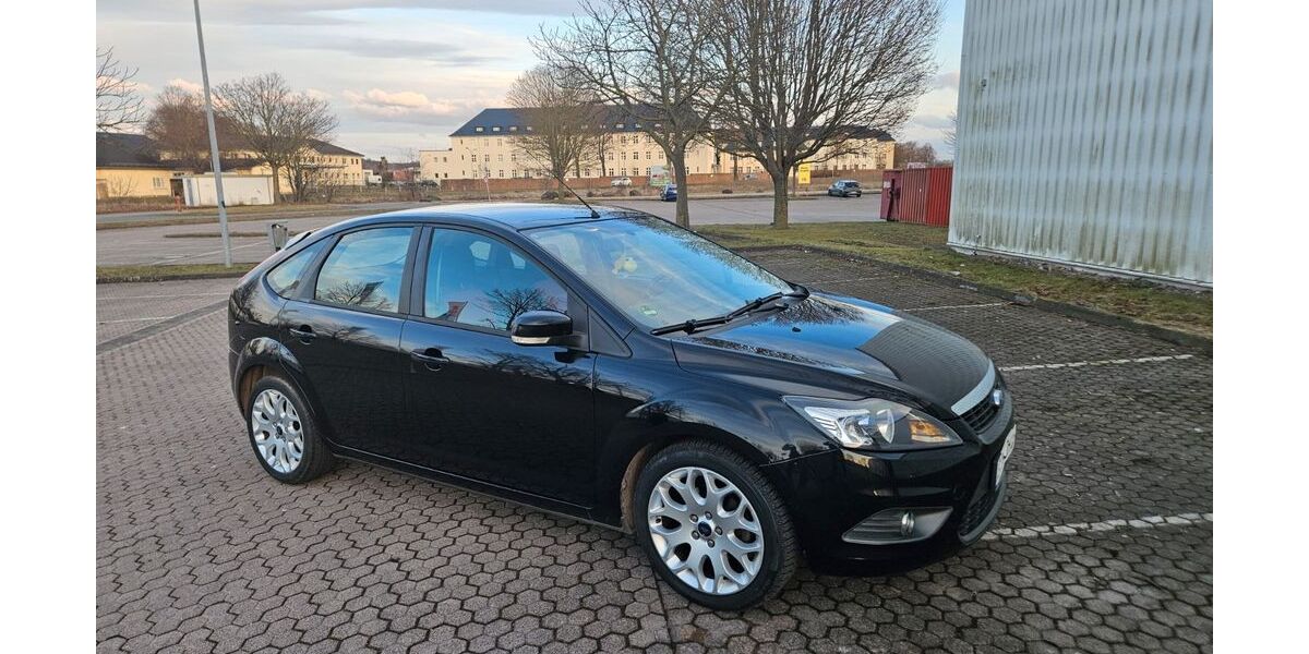 Ford Focus 139.000 km 3.500 &euro; Gotha 99867