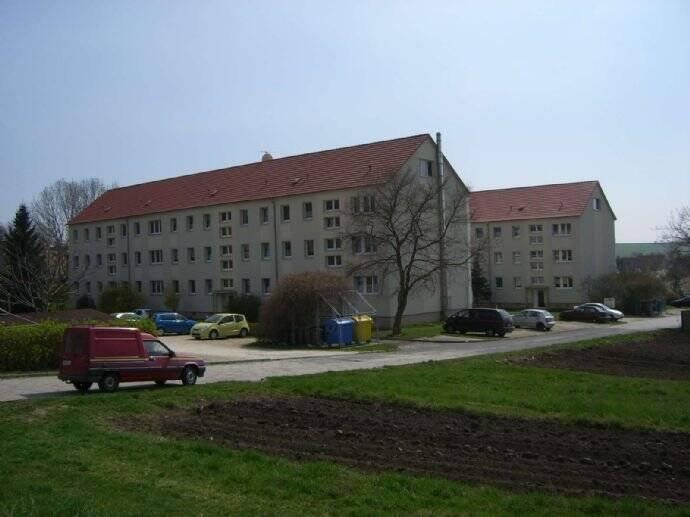 Etagenwohnung Kölleda Backleben - 4 Zimmer, 86 m&sup2;, 602&euro; | Angebot:19287882