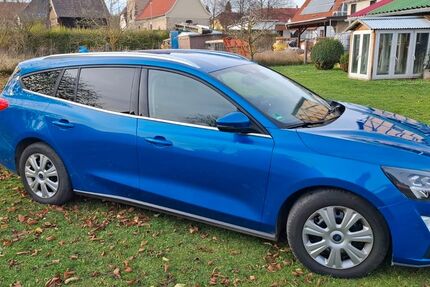 Ford Focus 74.000 km 16.900 € Witzleben 99310