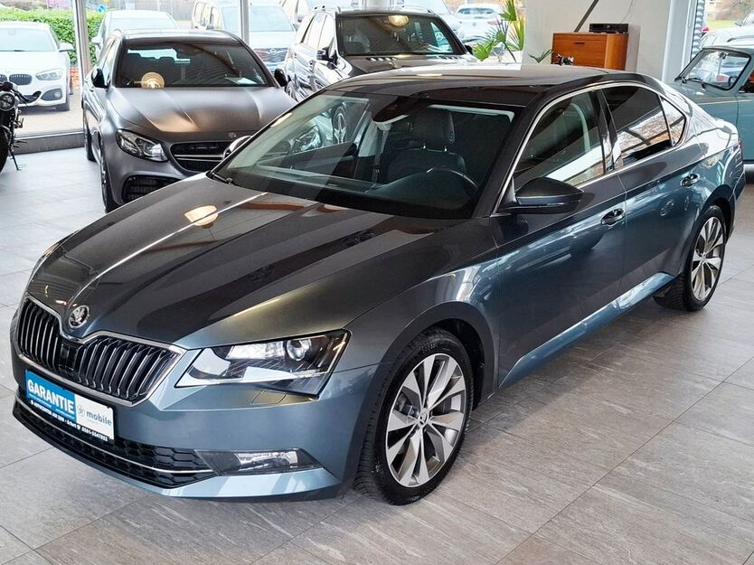 Skoda Superb 83.608 km 19.990 € Erfurt 99087