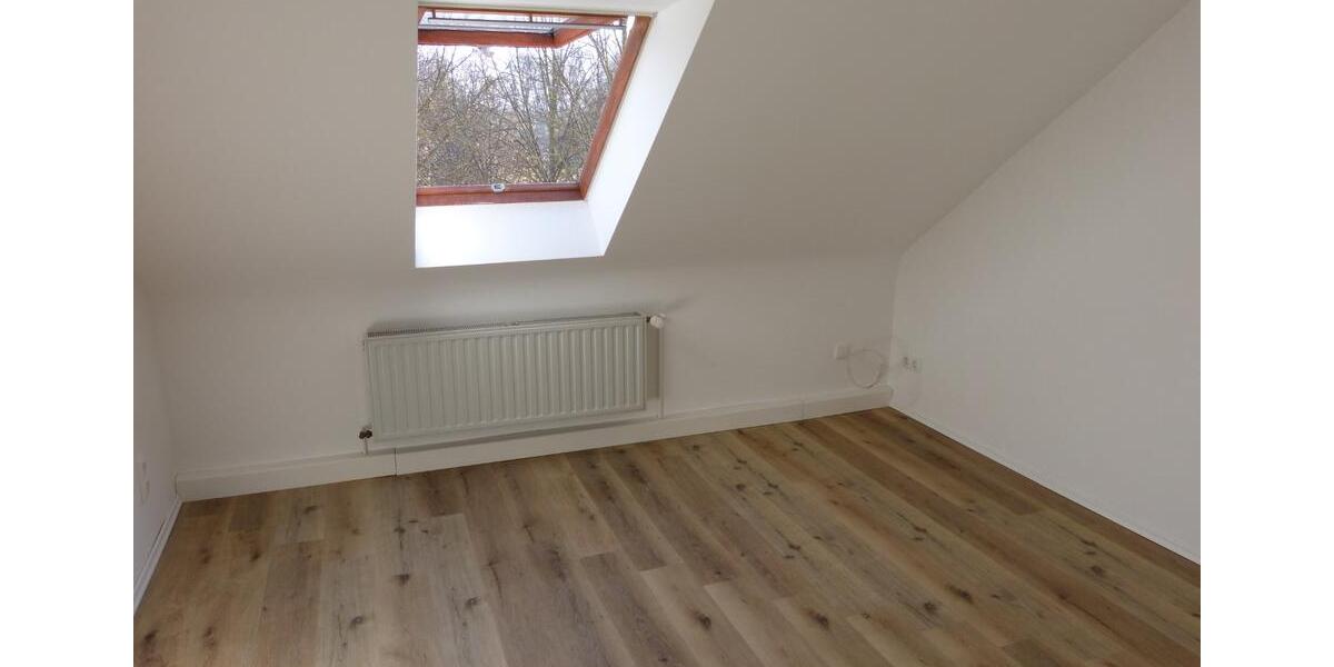 Etagenwohnung Erfurt Hochheim - 1 Zimmer, 36 m&sup2;, 320&euro; | Angebot:25406857