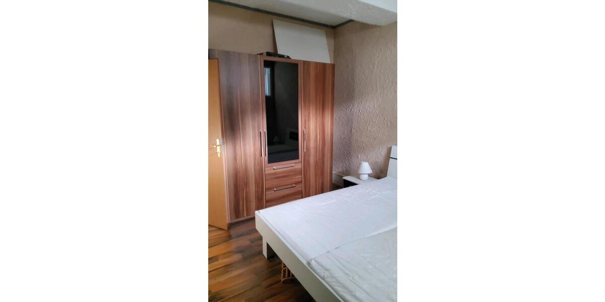 Erdgeschoßwohnung Geratal - 4 Zimmer, 74 m&sup2;, 635&euro; | Angebot:25569196