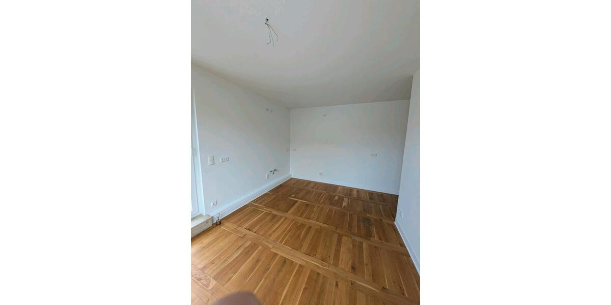 Etagenwohnung Erfurt Gispersleben - 3 Zimmer, 98 m&sup2;, 1.100&euro; | Angebot:27718742