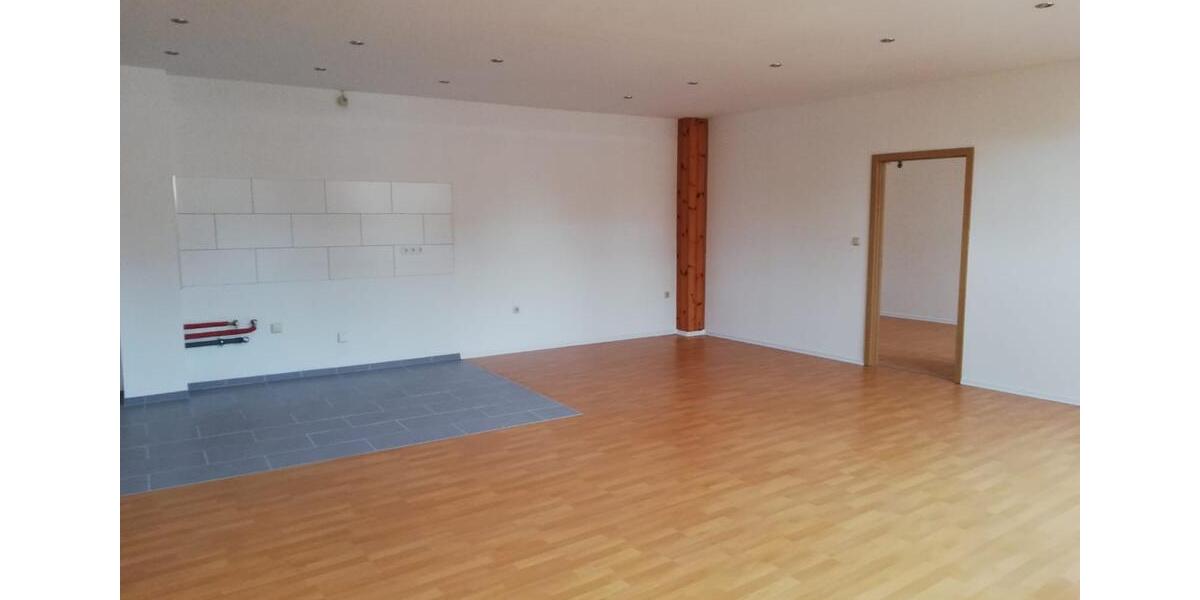 Dachgeschoßwohnung Herbsleben - 2 Zimmer, 90 m&sup2;, 720&euro; | Angebot:26321991