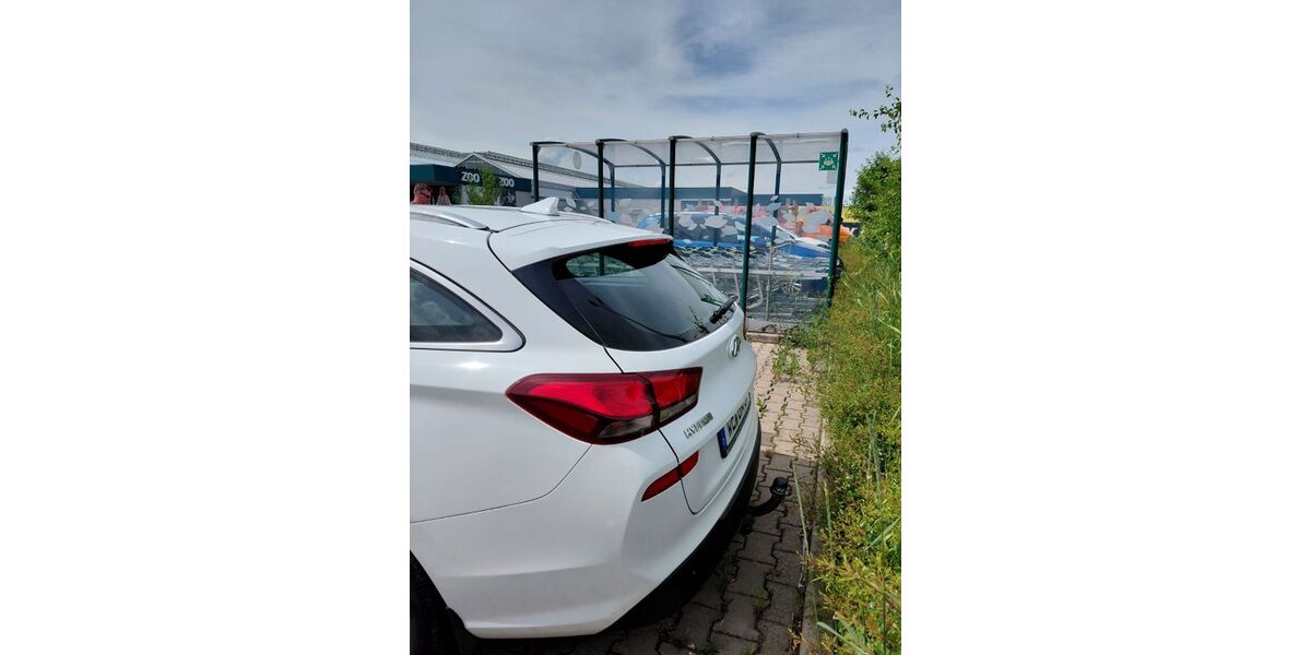 Hyundai i30 84.060 km 15.899 &euro; Weimar 99428