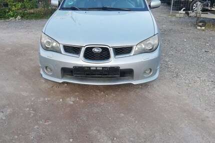 Subaru Impreza 167.476 km 850 € Erfurt 99084