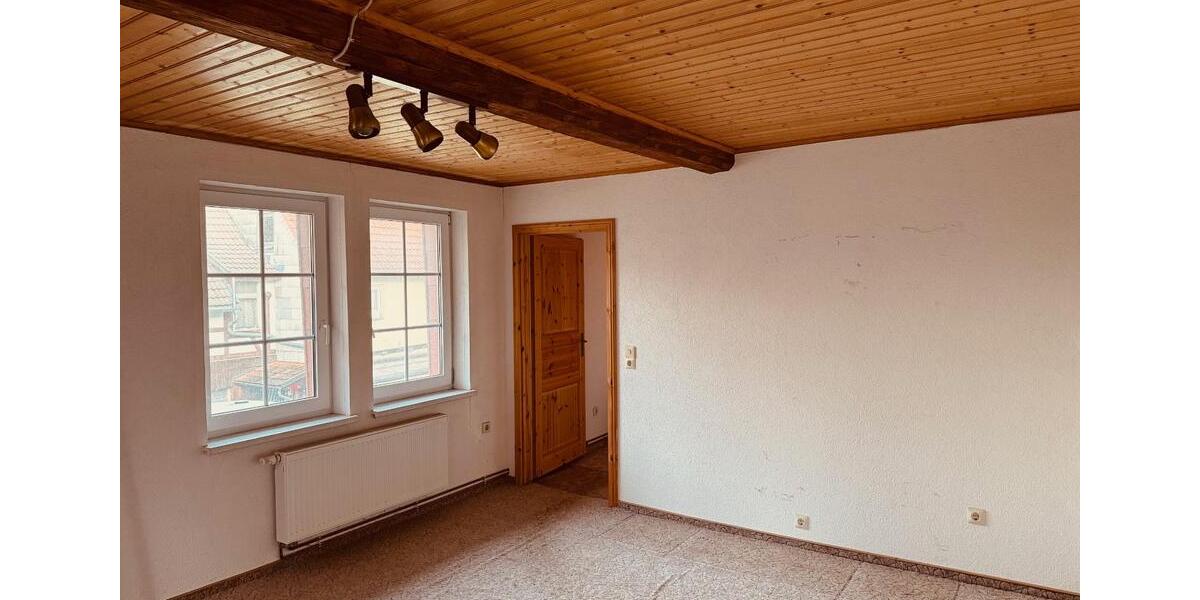Bauernhaus, Landhaus Tonna - 5 Zimmer, 160 m&sup2;, 250.000&euro; | Angebot:26320638